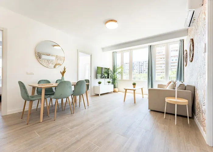 Zamarrilla City Center Apartment