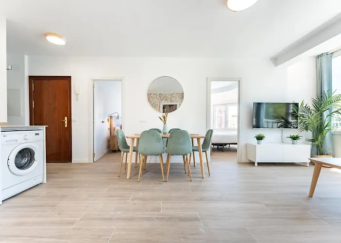 Zamarrilla City Center Apartment